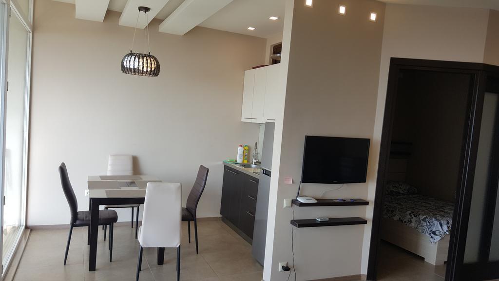 Apartment Magnolia Seaside Batumi Exterior foto